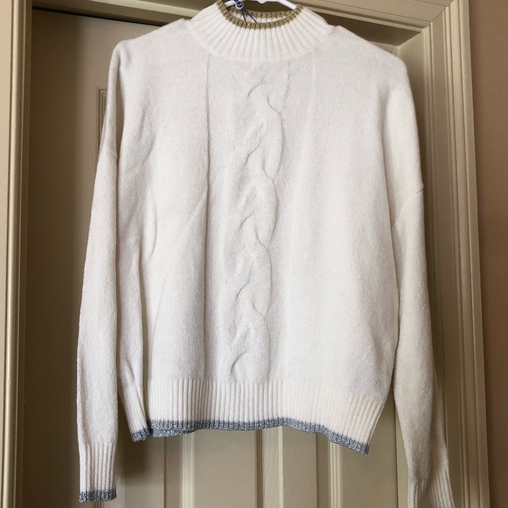 NWT Popsugar White Cable Sweater/Gold &Silver Trim